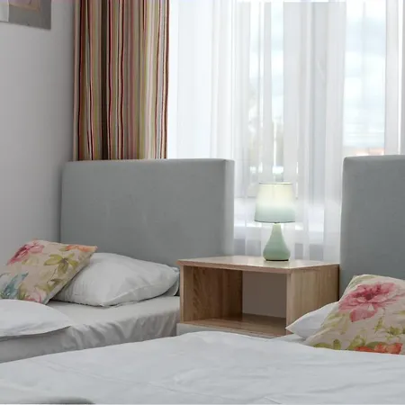 Nasze Kamienice Główny Z Rowerami Apartament *