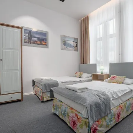 Apartment Nasze Kamienice Express Glowny *